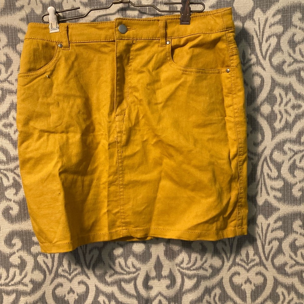 H&M Mustard Yellow Denim Skirt Size 10